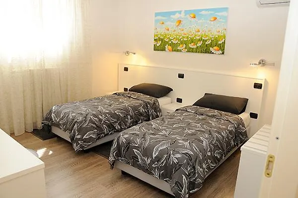 Villa Elisa Relax Pozzolengo Italy
